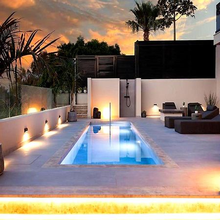 Orama Luxury Suite 3 Bedrooms With Private Pool แอร์ซอนิสซอส ภายนอก รูปภาพ