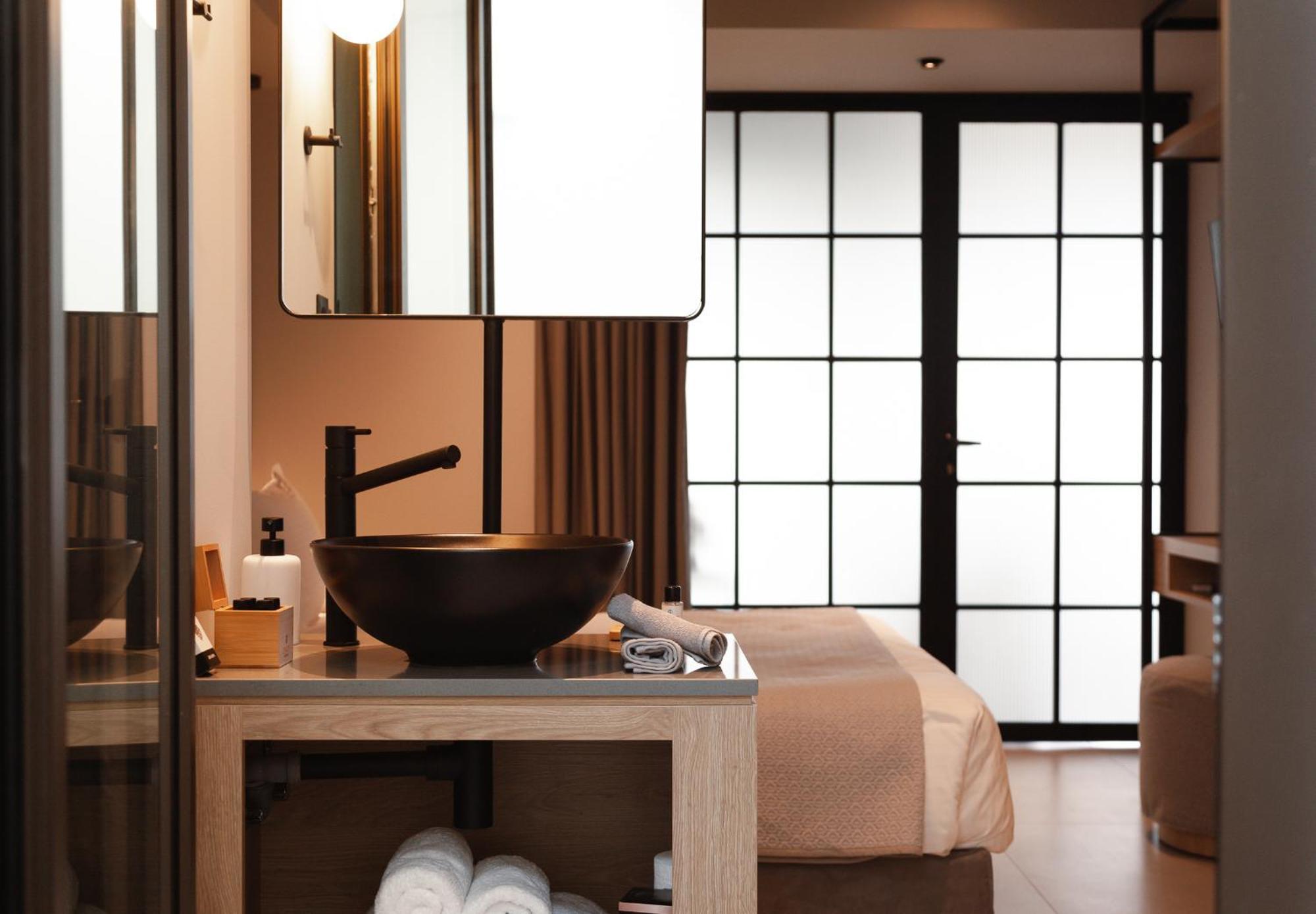 Orama Luxury Suite 3 Bedrooms With Private Pool แอร์ซอนิสซอส ภายนอก รูปภาพ