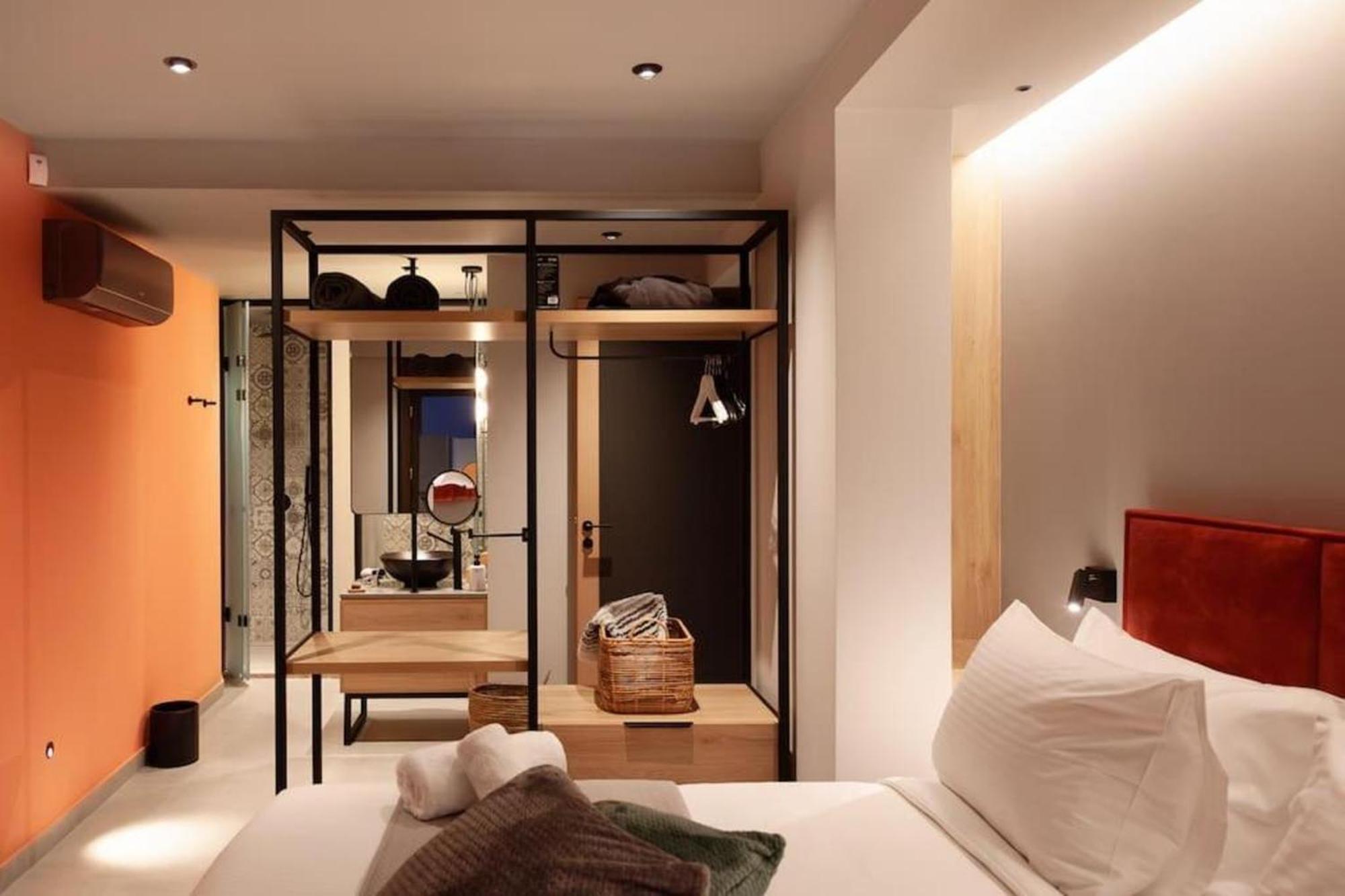 Orama Luxury Suite 3 Bedrooms With Private Pool แอร์ซอนิสซอส ภายนอก รูปภาพ