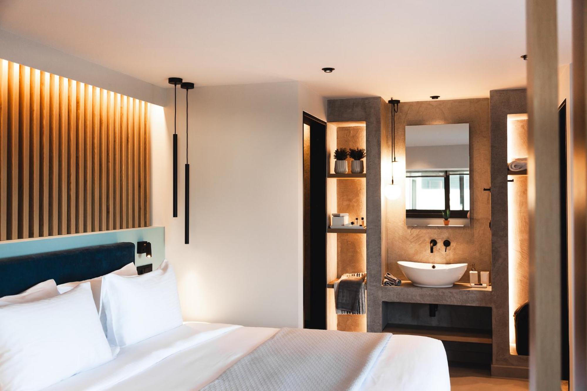 Orama Luxury Suite 3 Bedrooms With Private Pool แอร์ซอนิสซอส ภายนอก รูปภาพ